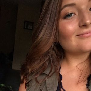 Meet your Posher, Ashleigh